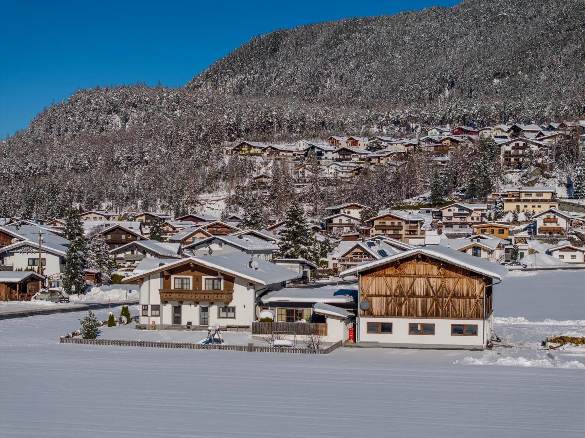 Landhaus Ötztalblick Längenfeld Exterior foto