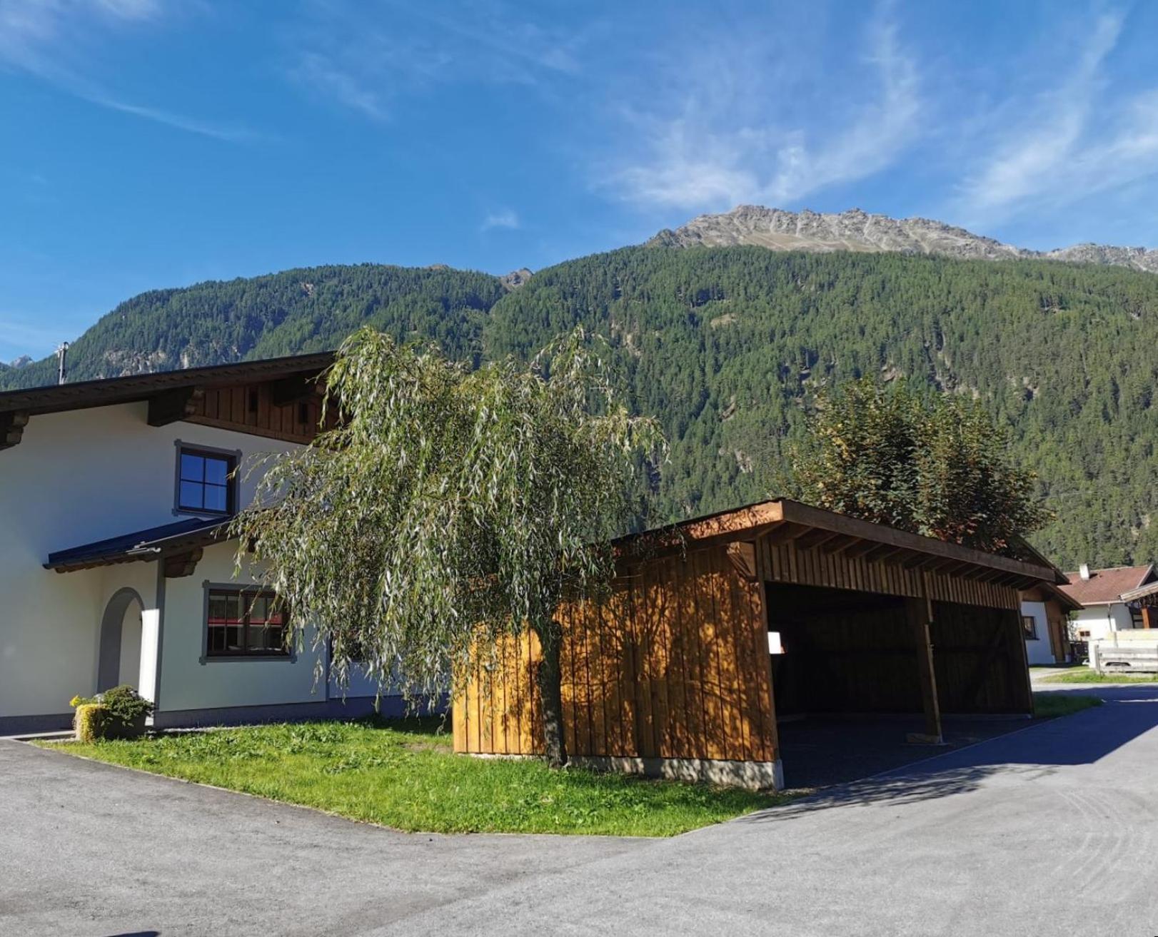 Landhaus Ötztalblick Längenfeld Exterior foto